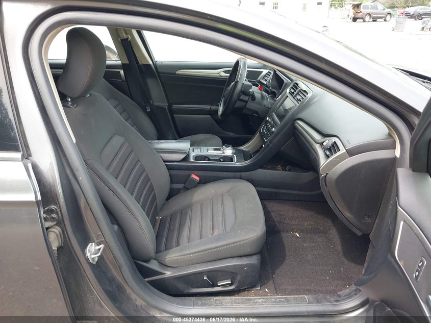 2019 Ford VIN 3FA6P0LU7KR167260 IAAI salvage auction — FRONT END, Salvage Title, sold $2,000 on 2026-07-26 (photo 5)