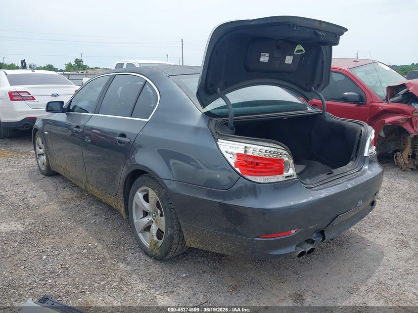 2008 BMW 5er VIN WBANU53558CT09890 IAAI salvage auction — REAR END, Clear (Oklahoma), sold $450 on 2026-08-04 (photo 3)