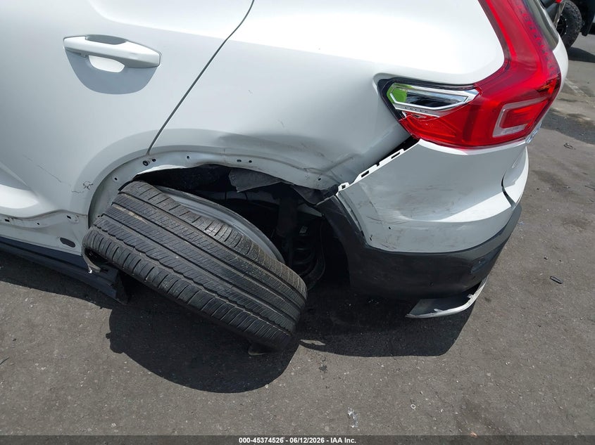 2022 Volvo Xc40 VIN YV4162UK8N2763273 IAAI salvage auction — LEFT REAR, Salvage Title, sold $25 on 2026-07-24 (photo 6)