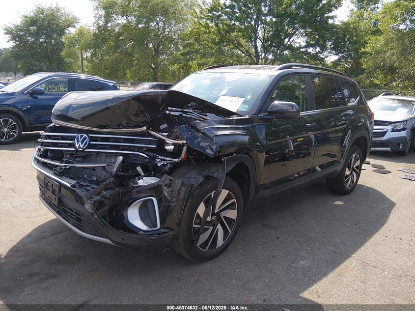 2024 Volkswagen Atlas VIN 1V2HR2CA2RC576269 IAAI salvage auction — FRONT END, Salvage Title, sold $7,125 on 2026-08-24 (photo 2)