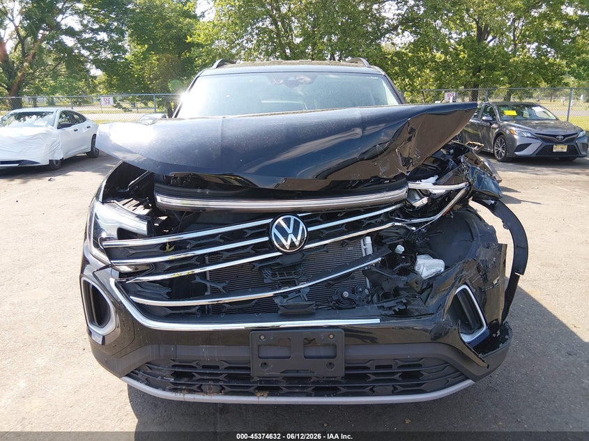 2024 Volkswagen Atlas VIN 1V2HR2CA2RC576269 IAAI salvage auction — FRONT END, Salvage Title, sold $7,125 on 2026-08-24 (photo 6)