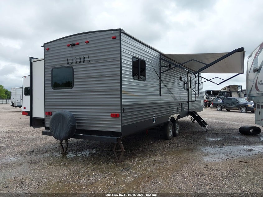 2022 Forest river Aurora VIN 5ZT2ARZB8NX026244 IAAI salvage auction — FRONT END, Salvage (Texas), sold $14,300 on 2026-08-25 (photo 4)