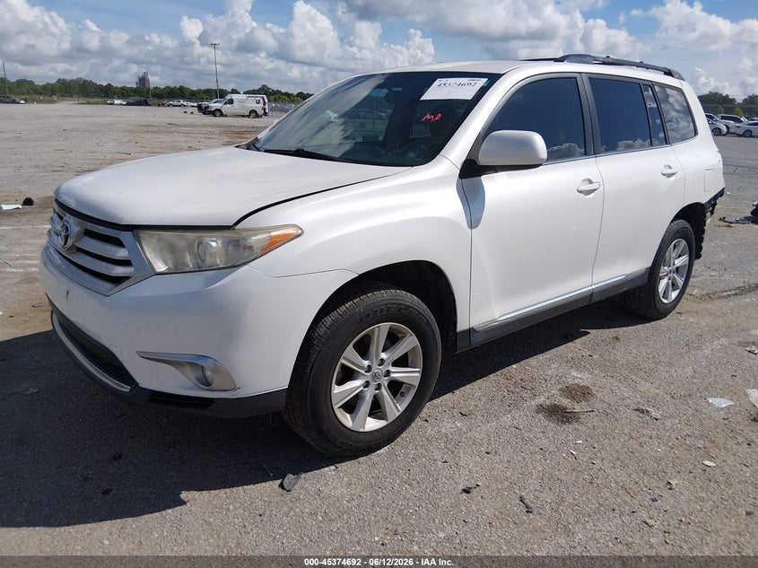 2013 Toyota Highlander VIN 5TDZK3EH9DS138575 IAAI salvage auction — REAR END, Salvage (Louisiana), sold $3,000 on 2026-07-07 (photo 2)