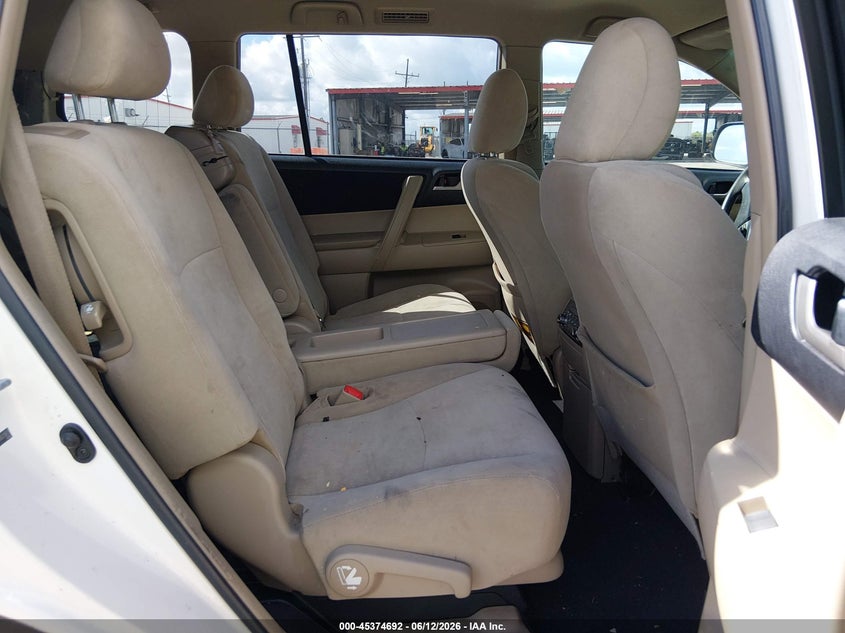 2013 Toyota Highlander VIN 5TDZK3EH9DS138575 IAAI salvage auction — REAR END, Salvage (Louisiana), sold $3,000 on 2026-07-07 (photo 8)
