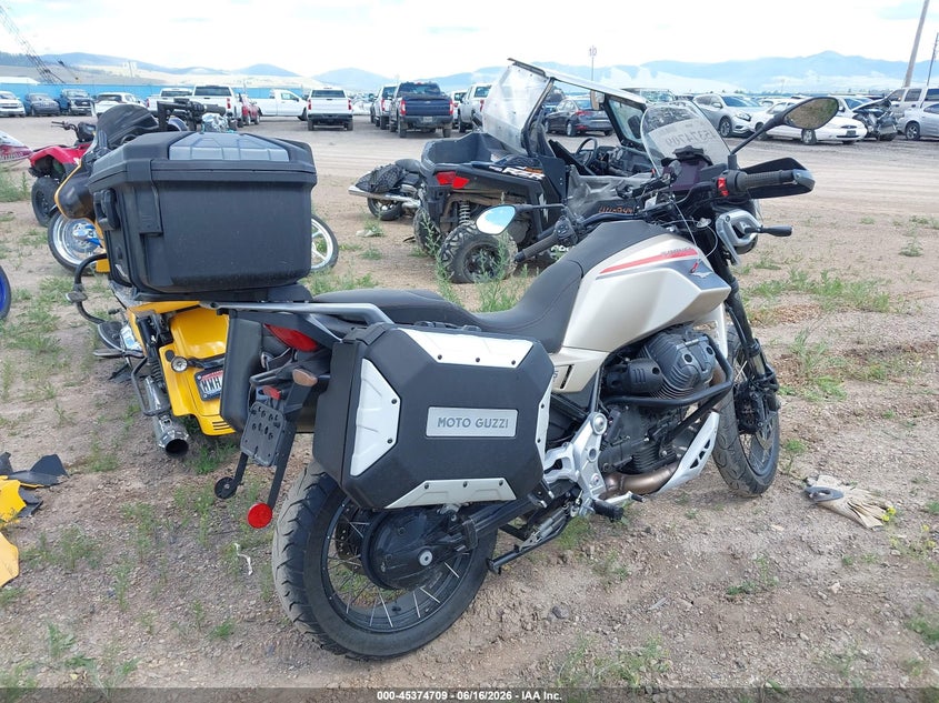 2025 Moto guzzi VIN ZGUMLUB03SS000060 IAAI salvage auction — ALL OVER, Salvage Title, sold $2,750 on 2026-08-04 (photo 4)