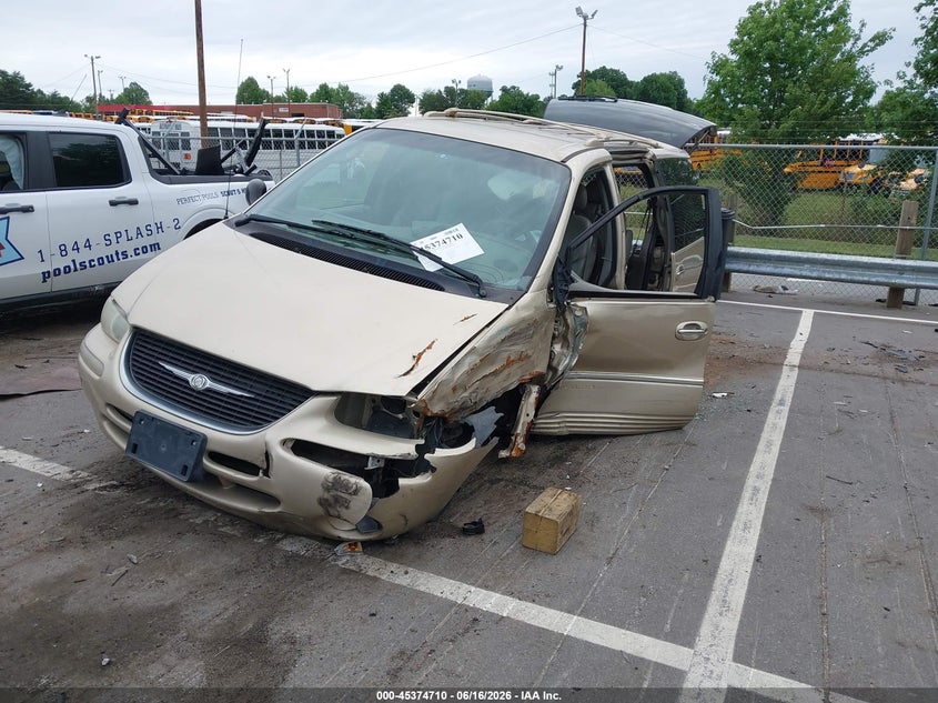 2000 Chrysler Town & country VIN 1C4GP64LXYB566801 IAAI salvage auction — LEFT FRONT, Salvage (North Carolina), sold $250 on 2026-07-09 (photo 2)