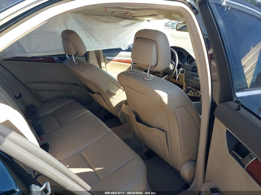2011 Mercedes-benz C-klasse VIN WDDGF5EB6BR157735 IAAI salvage auction — FRONT END, Salvage (Tennessee), sold $250 on 2026-07-07 (photo 8)