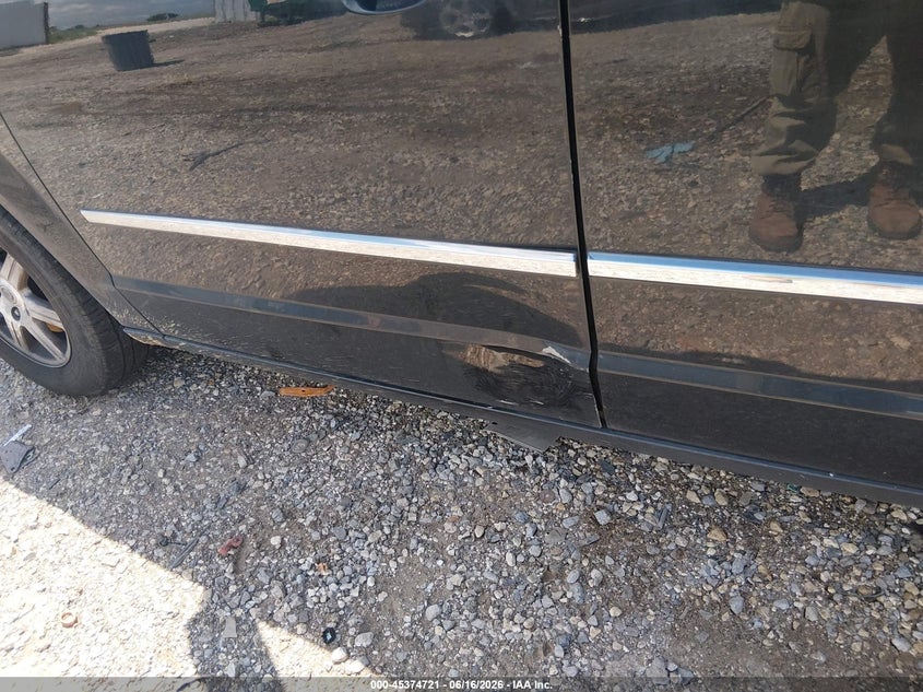 2010 Chrysler Town & country VIN 2A4RR5D13AR252730 IAAI salvage auction — LEFT SIDE, Salvage (Arkansas), sold $500 on 2026-07-09 (photo 6)