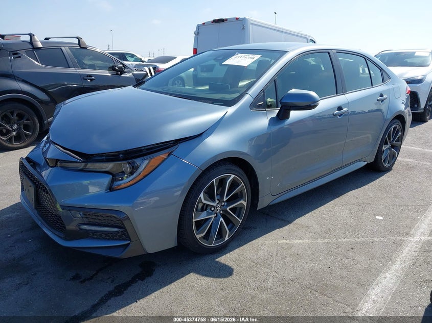 2020 Toyota Corolla VIN JTDS4RCE9LJ041833 IAAI salvage auction — RIGHT FRONT, Salvage Title, sold $6,725 on 2026-07-16 (photo 2)