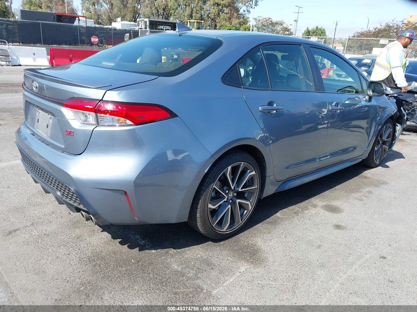 2020 Toyota Corolla VIN JTDS4RCE9LJ041833 IAAI salvage auction — RIGHT FRONT, Salvage Title, sold $6,725 on 2026-07-16 (photo 4)