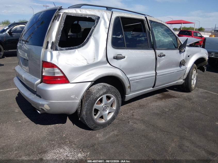 2001 Mercedes-benz Ml-class VIN 4JGAB54E51A250763 IAAI salvage auction — FRONT & REAR, Salvage (Nevada), sold $25 on 2026-07-10 (photo 4)