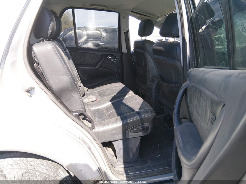 2001 Mercedes-benz Ml-class VIN 4JGAB54E51A250763 IAAI salvage auction — FRONT & REAR, Salvage (Nevada), sold $25 on 2026-07-10 (photo 8)