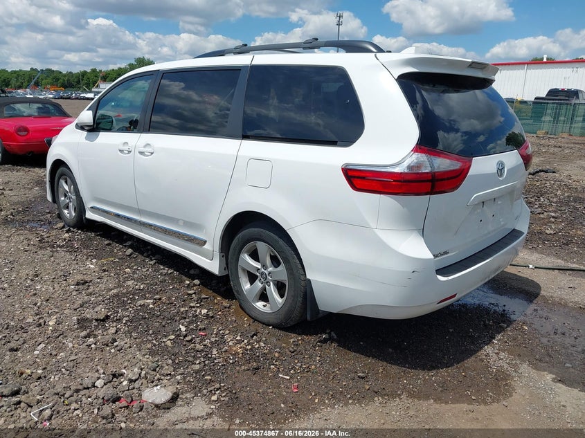 2018 Toyota Sienna VIN 5TDKZ3DC8JS946401 IAAI salvage auction — RIGHT FRONT, Salvage (Ohio), sold $8,150 on 2026-07-08 (photo 3)