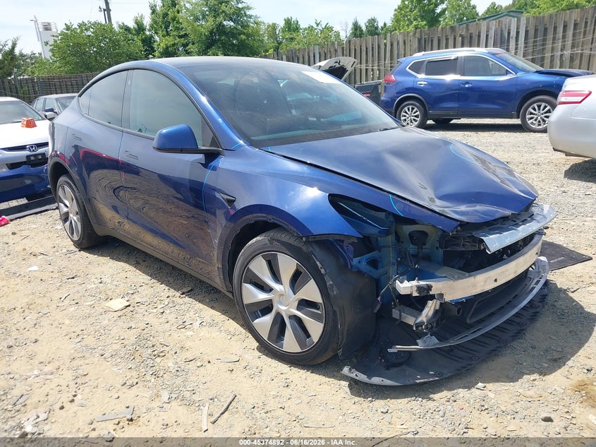 2021 Tesla Model y VIN 5YJYGDEE5MF233521 IAAI salvage auction — LEFT FRONT, Salvage Title, sold $6,500 on 2026-08-19 (photo 1)