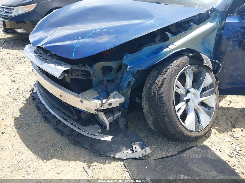 2021 Tesla Model y VIN 5YJYGDEE5MF233521 IAAI salvage auction — LEFT FRONT, Salvage Title, sold $6,500 on 2026-08-19 (photo 6)