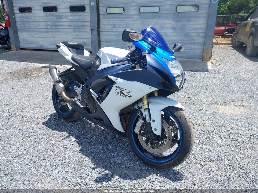 2011 Suzuki Gsx750 VIN JS1GR7MA1B2100450 — IAAI salvage auction photo