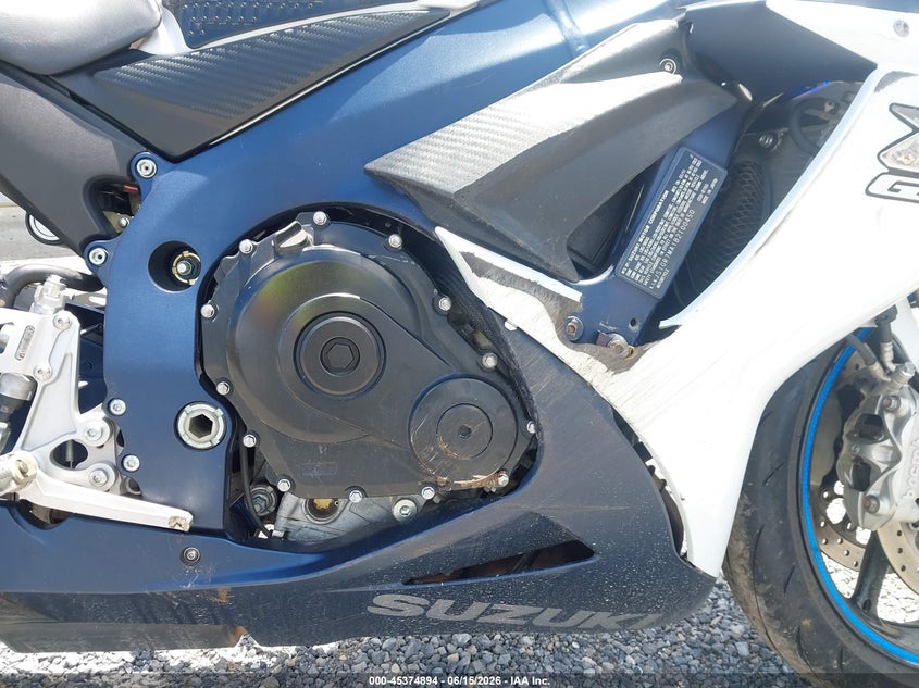 2011 Suzuki Gsx750 VIN JS1GR7MA1B2100450 IAAI salvage auction — RIGHT SIDE, Clear (Virginia), sold $3,200 on 2026-07-07 (photo 8)