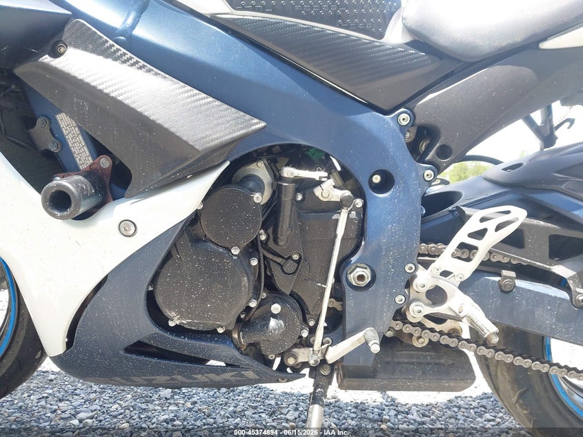 2011 Suzuki Gsx750 VIN JS1GR7MA1B2100450 IAAI salvage auction — RIGHT SIDE, Clear (Virginia), sold $3,200 on 2026-07-07 (photo 9)