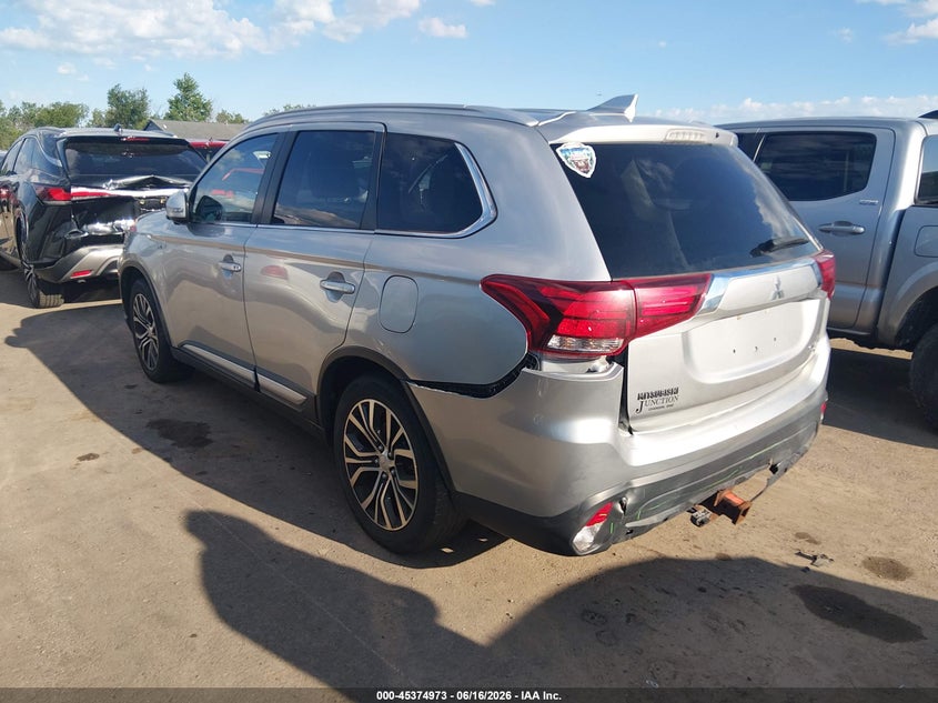 2018 Mitsubishi Outlander VIN JA4JZ4AX6JZ048154 IAAI salvage auction — REAR END, Salvage Title, sold $3,400 on 2026-07-28 (photo 3)