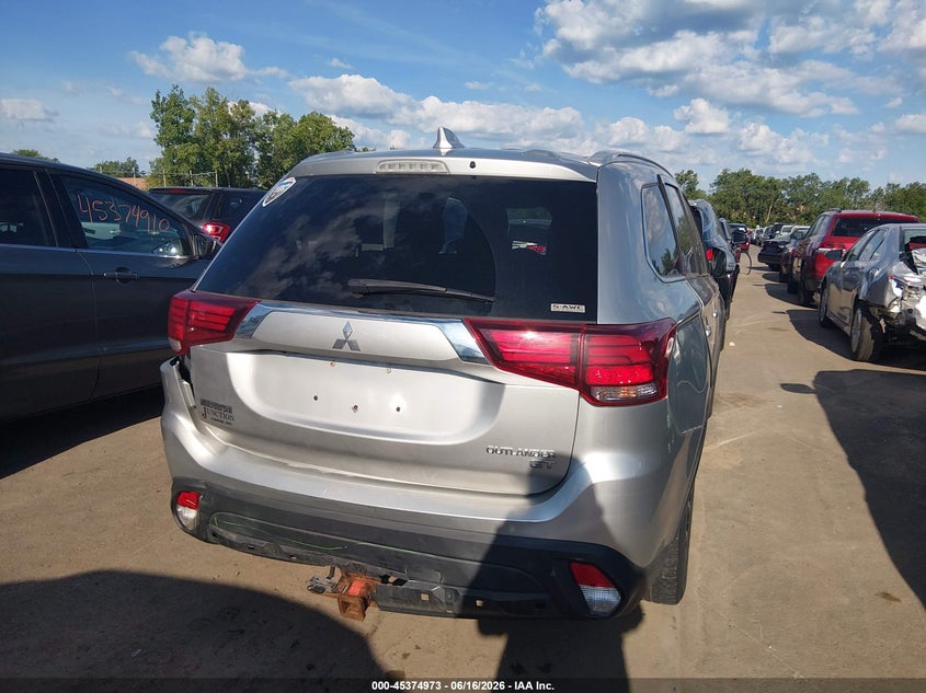 2018 Mitsubishi Outlander VIN JA4JZ4AX6JZ048154 IAAI salvage auction — REAR END, Salvage Title, sold $3,400 on 2026-07-28 (photo 6)
