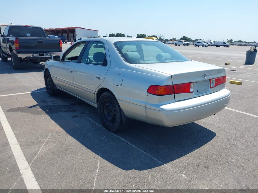 2000 Toyota Camry VIN JT2BF22K1Y0254547 IAAI salvage auction — RIGHT FRONT, Salvage (California), sold $325 on 2026-07-07 (photo 3)
