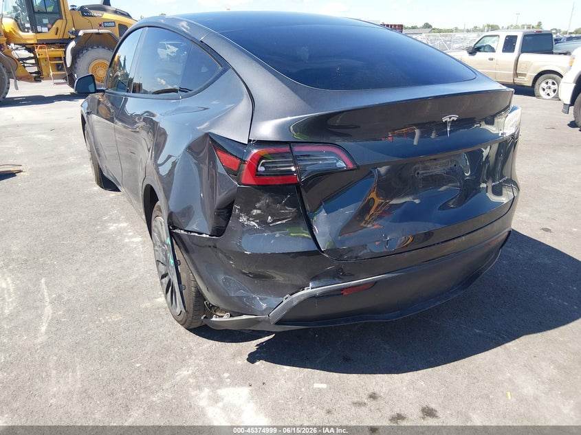 2024 Tesla Model y VIN 7SAYGDEE4RF026385 IAAI salvage auction — LEFT REAR, Salvage (Illinois), sold $14,050 on 2026-07-30 (photo 6)