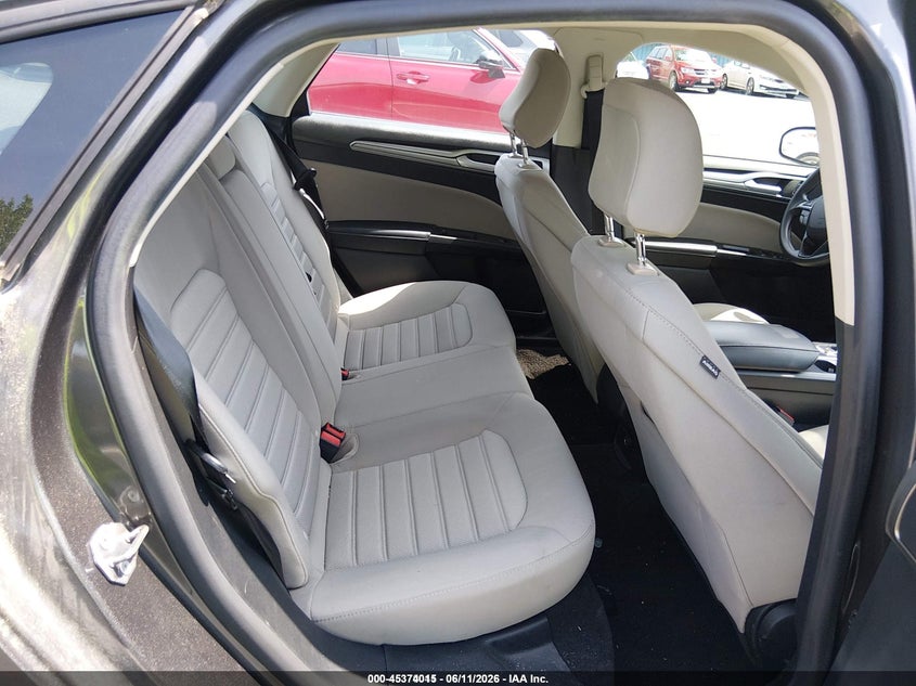 2020 Ford Fusion VIN 3FA6P0G79LR236231 IAAI salvage auction — NORMAL WEAR, SF97 (Virginia), sold $11,375 on 2026-07-22 (photo 8)