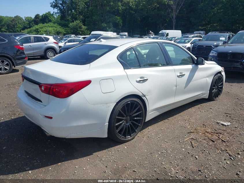 2014 Infiniti Q50 VIN JN1BV7AR2EM704347 IAAI salvage auction — NORMAL WEAR, Clear (New York), sold $1,750 on 2026-07-14 (photo 4)