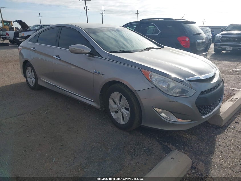 2013 Hyundai Sonata hybrid VIN KMHEC4A46DA083032 IAAI salvage auction — NORMAL WEAR, Original (Texas), sold $300 on 2026-07-17 (photo 1)