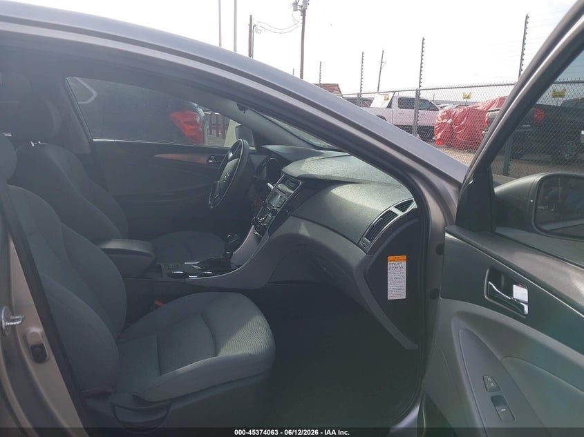 2013 Hyundai Sonata hybrid VIN KMHEC4A46DA083032 IAAI salvage auction — NORMAL WEAR, Original (Texas), sold $300 on 2026-07-17 (photo 5)