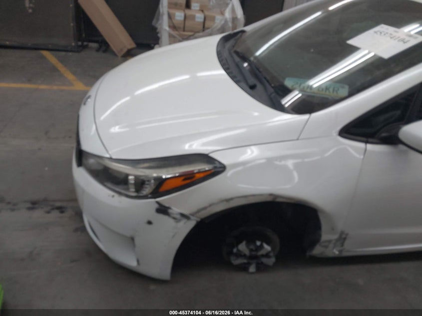 2017 Kia Forte VIN KNAFX5A8XH5725320 IAAI salvage auction — LEFT SIDE, Salvage (Arizona), sold $775 on 2026-07-21 (photo 6)
