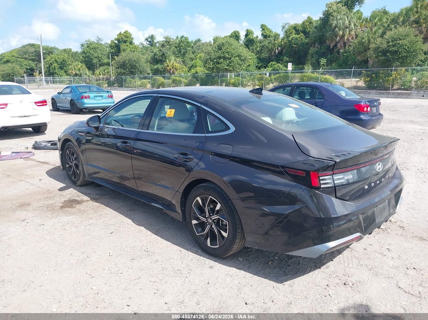 2024 Hyundai Sonata VIN KMHL64JA6RA372813 IAAI salvage auction — BIOHAZARD/CHEMICAL, Salvage Title, sold $4,400 on 2026-07-23 (photo 3)