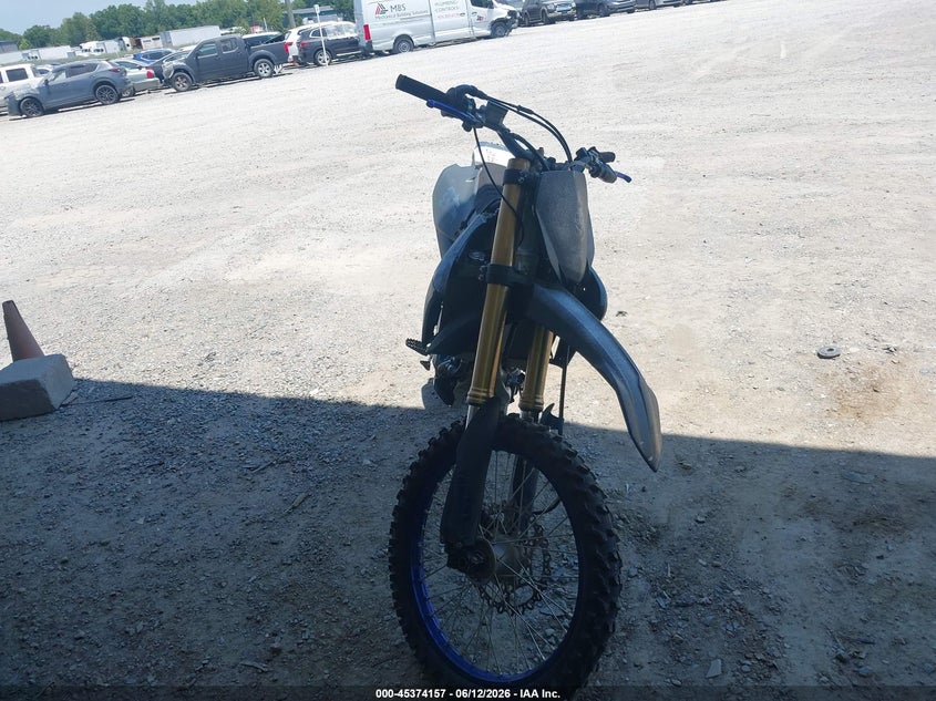 2019 Yamaha Yz450f VIN JYACJ23CXKA003847 IAAI salvage auction — FRONT & REAR, Salvage (Virginia), sold $1,800 on 2026-07-14 (photo 5)