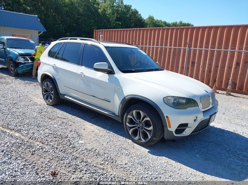 2011 BMW X5 VIN 5UXZV8C57BL419770 IAAI salvage auction — NORMAL WEAR, Original (Kentucky), sold $425 on 2026-07-28 (photo 1)