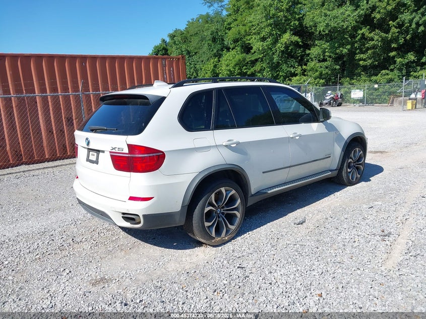 2011 BMW X5 VIN 5UXZV8C57BL419770 IAAI salvage auction — NORMAL WEAR, Original (Kentucky), sold $425 on 2026-07-28 (photo 4)