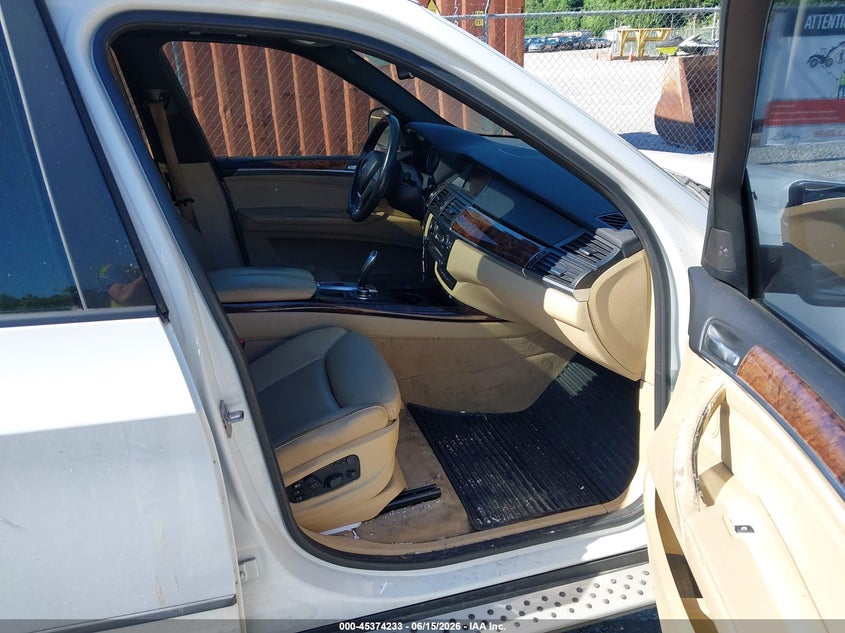 2011 BMW X5 VIN 5UXZV8C57BL419770 IAAI salvage auction — NORMAL WEAR, Original (Kentucky), sold $425 on 2026-07-28 (photo 5)