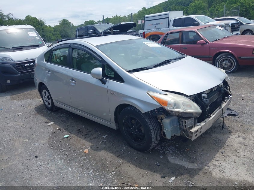 2013 Toyota Prius VIN JTDKN3DU0D1718222 IAAI salvage auction — FRONT END, Clear (Virginia), sold $1,475 on 2026-07-07 (photo 1)