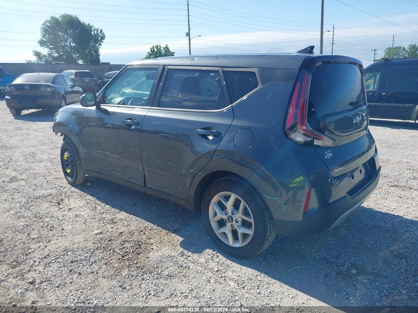 2023 Kia Soul VIN KNDJ23AU8P7878875 IAAI salvage auction — SIDE, Salvage (Missouri), sold $2,250 on 2026-07-13 (photo 3)