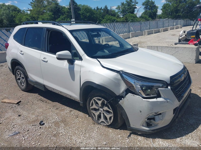 2023 Subaru Forester VIN JF2SKADC6PH449600 — IAAI salvage auction photo