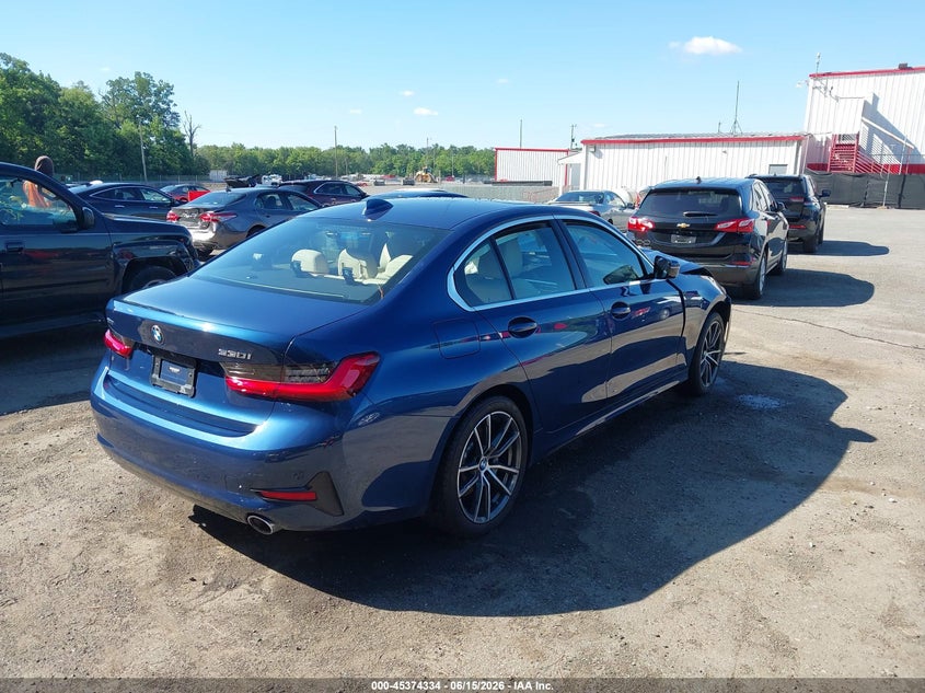 2021 BMW 3er VIN 3MW5R7J08M8B63376 IAAI salvage auction — FRONT END, Wait Title, sold $5,400 on 2026-08-01 (photo 4)