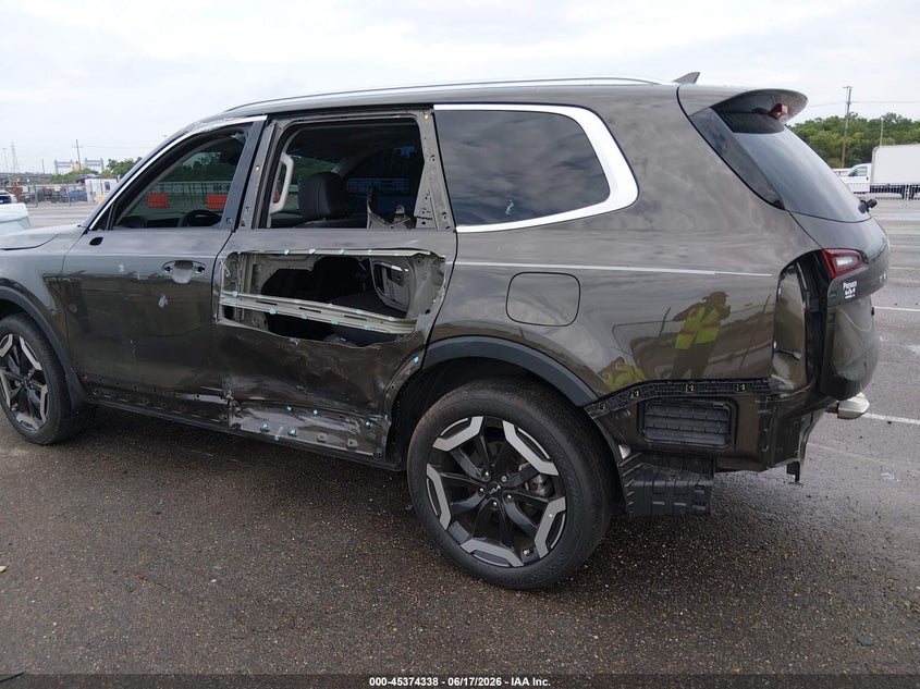 2025 Kia Telluride VIN 5XYP64GC9SG709107 IAAI salvage auction — REAR END, Salvage (Louisiana), sold $13,400 on 2026-08-01 (photo 6)