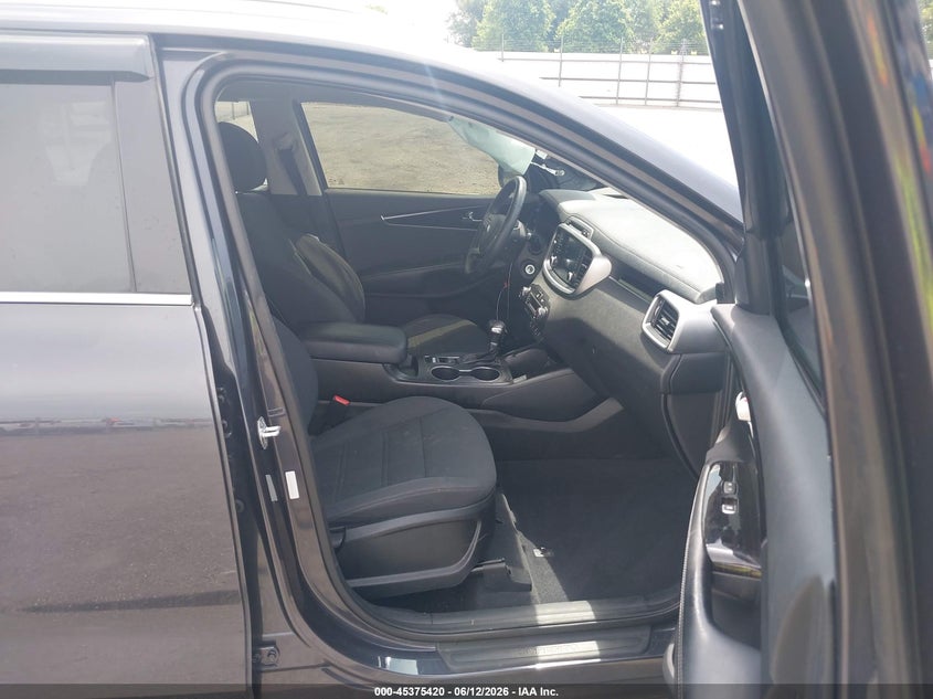2019 Kia Sorento VIN 5XYPGDA30KG545753 IAAI salvage auction — LEFT REAR, Salvage Title, sold $1,700 on 2026-07-29 (photo 5)