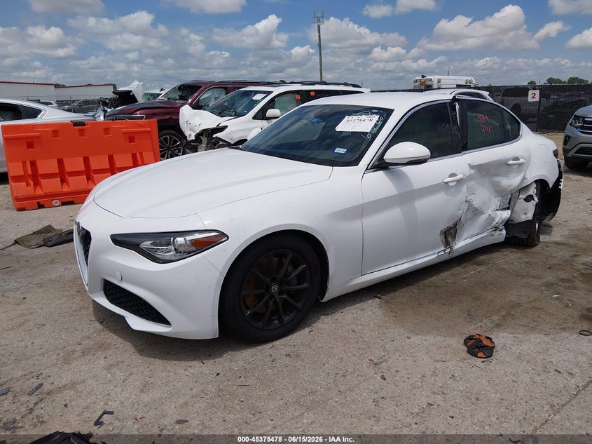 2020 Alfa romeo Giulia VIN ZARFAMAN3L7634039 IAAI salvage auction — LEFT SIDE, Original (Texas), sold $4,350 on 2026-09-15 (photo 2)