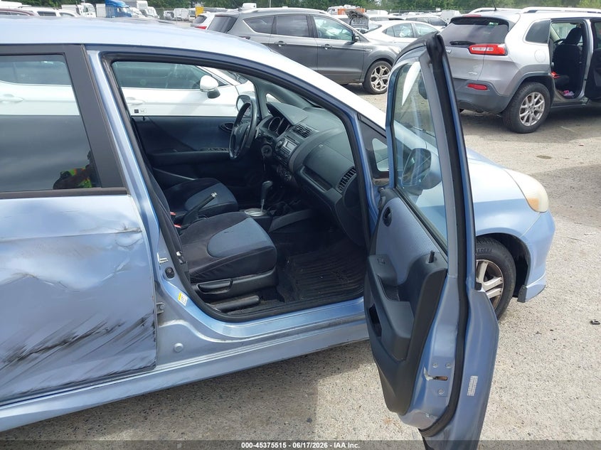 2008 Honda Fit VIN JHMGD38698S000784 IAAI salvage auction — RIGHT SIDE, Bill Of Sale (Washington), sold $500 on 2026-07-08 (photo 5)