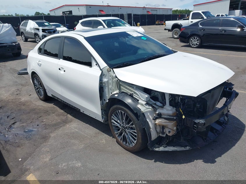 2023 Kia Forte VIN 3KPF54AD3PE582844 IAAI salvage auction — FRONT END, Salvage (South Carolina), sold $5,000 on 2026-07-18 (photo 1)