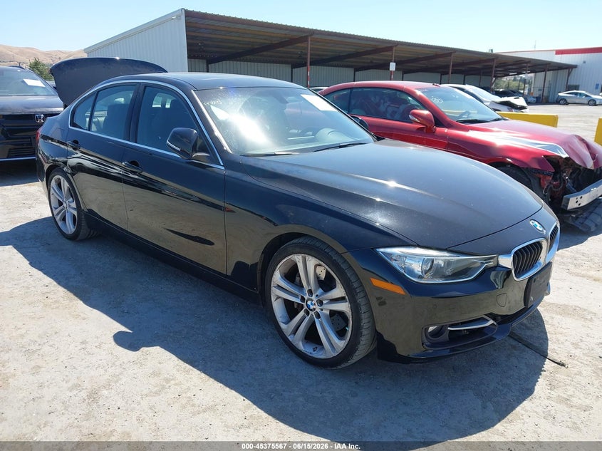 2015 BMW 3er VIN WBA3A9G50FNT09640 IAAI salvage auction — REAR END, Salvage (California), sold $3,850 on 2026-07-09 (photo 1)