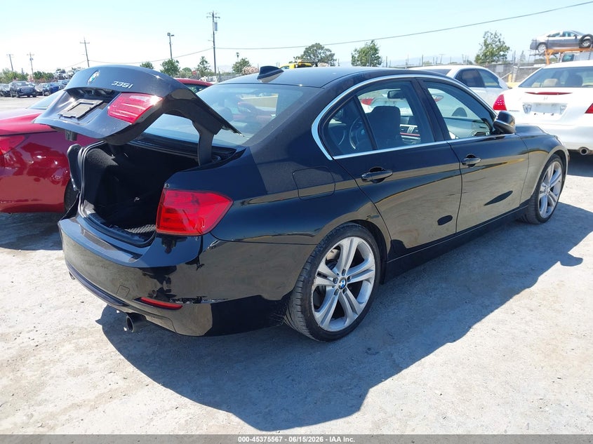 2015 BMW 3er VIN WBA3A9G50FNT09640 IAAI salvage auction — REAR END, Salvage (California), sold $3,850 on 2026-07-09 (photo 4)