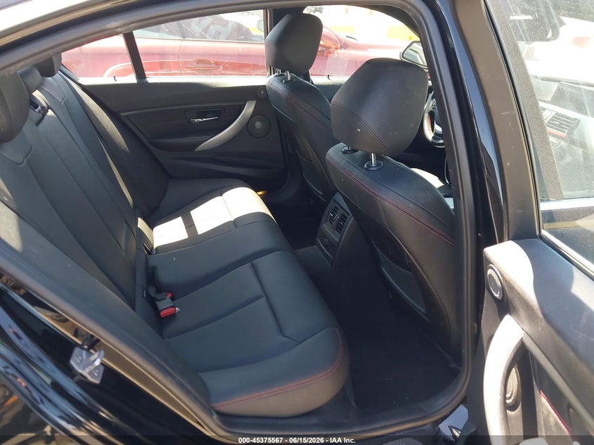 2015 BMW 3er VIN WBA3A9G50FNT09640 IAAI salvage auction — REAR END, Salvage (California), sold $3,850 on 2026-07-09 (photo 8)