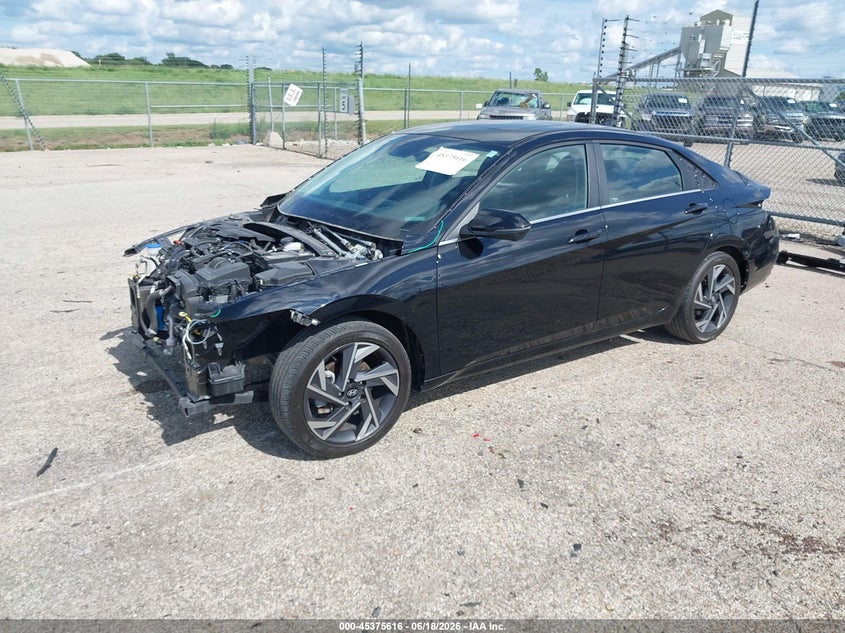 2024 Hyundai Elantra VIN KMHLP4DG7RU744817 IAAI salvage auction — FRONT & REAR, Salvage (Illinois), sold $4,700 on 2026-08-02 (photo 2)