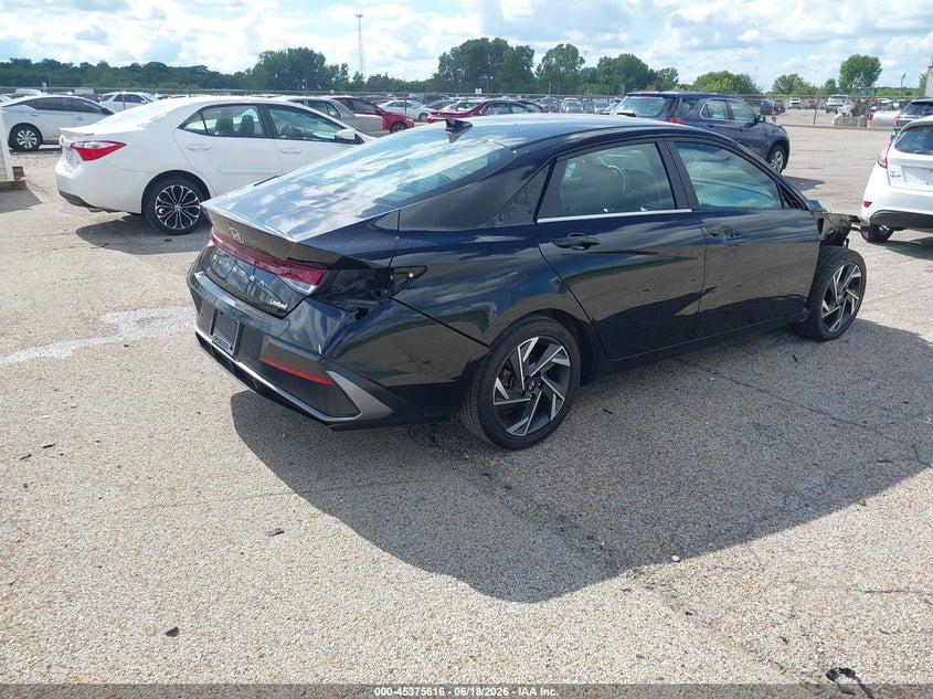 2024 Hyundai Elantra VIN KMHLP4DG7RU744817 IAAI salvage auction — FRONT & REAR, Salvage (Illinois), sold $4,700 on 2026-08-02 (photo 4)